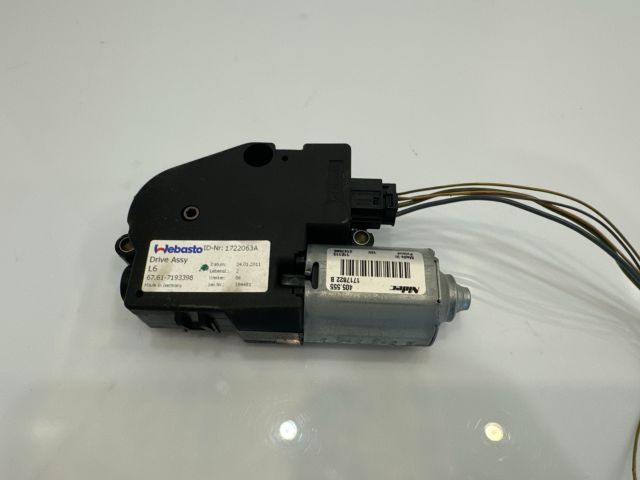 bontott BMW 5 F10 Tetőablak Motor