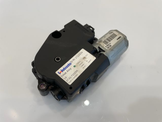 bontott BMW 5 F10 Tetőablak Motor