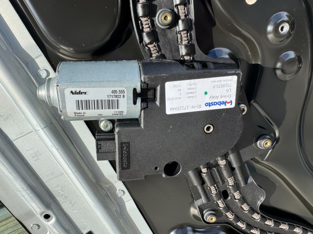 bontott BMW 5 F10 Tetőablak