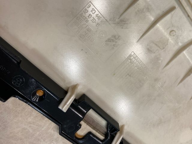 bontott BMW 5 F10 Tetőkárpit