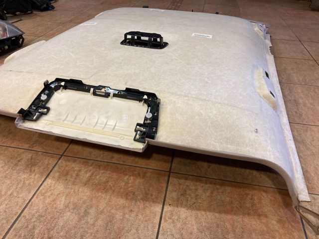 bontott BMW 5 F10 Tetőkárpit