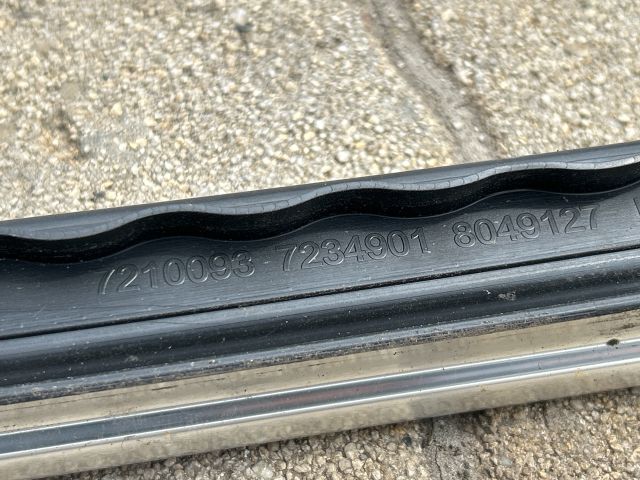 bontott BMW 5 F10 Tetősín Pár