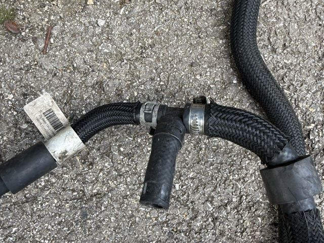 bontott BMW 5 F10 Üzemanyagcső