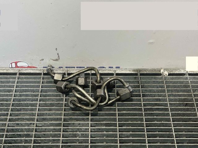 bontott BMW 5 F10 Üzemanyagcső