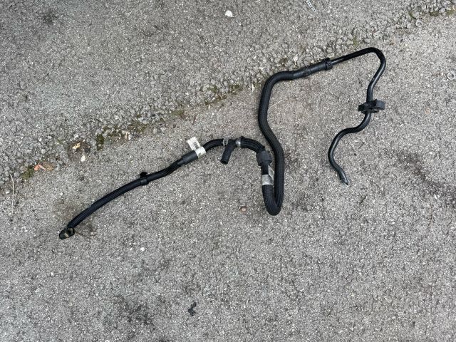 bontott BMW 5 F10 Üzemanyagcső