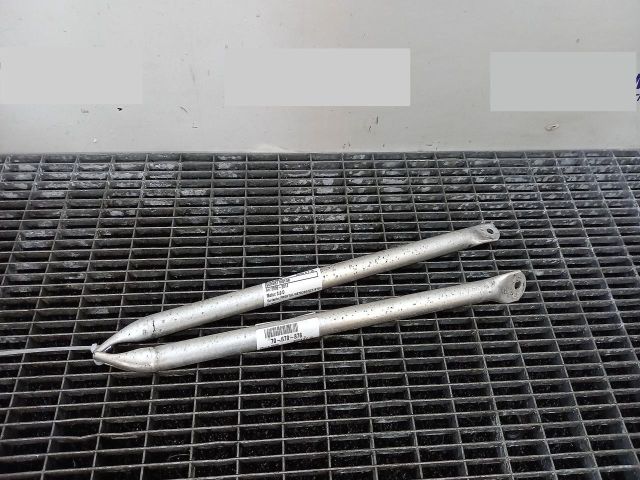 bontott BMW 5 F10 Vízhűtő Radiátor Tartó