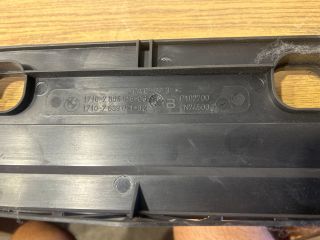 bontott BMW 5 F10 Vízhűtő Radiátor Tartó