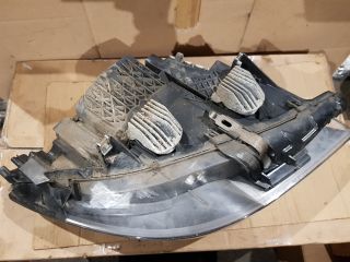 bontott BMW 5 F10 Xenon Fényszóró Pár