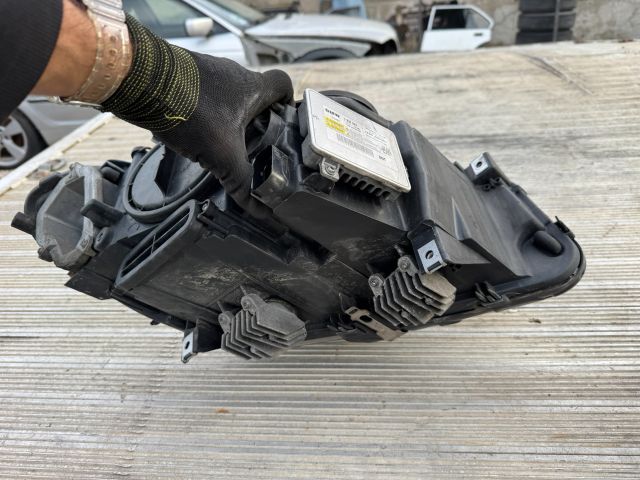 bontott BMW 5 F10 Xenon Fényszóró Pár