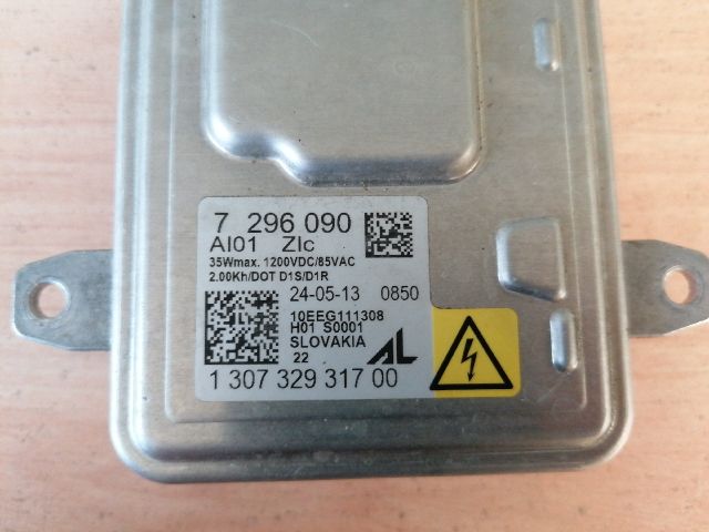 bontott BMW 5 F10 Xenon Trafó