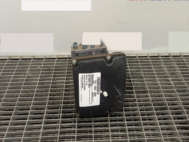 bontott BMW 5 F11 ABS Kocka