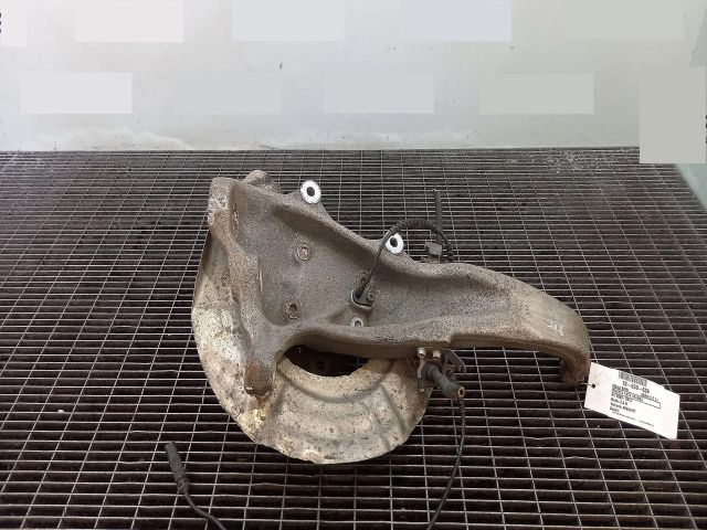 bontott BMW 5 F11 Bal első Csonkállvány