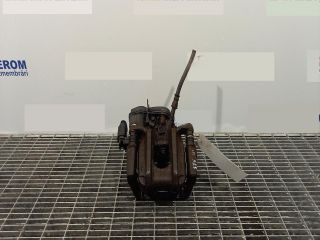 bontott BMW 5 F11 Bal hátsó Féknyereg Munkahengerrel