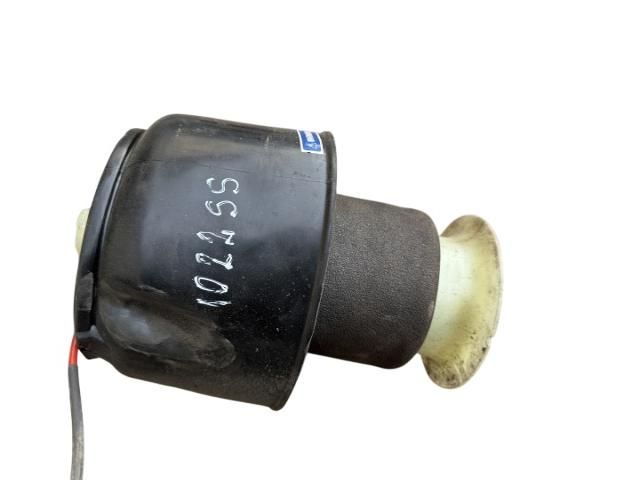 bontott BMW 5 F11 Bal hátsó Rugó