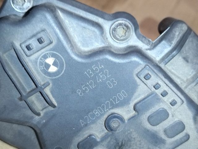 bontott BMW 5 F11 Fojtószelep (Elektromos)