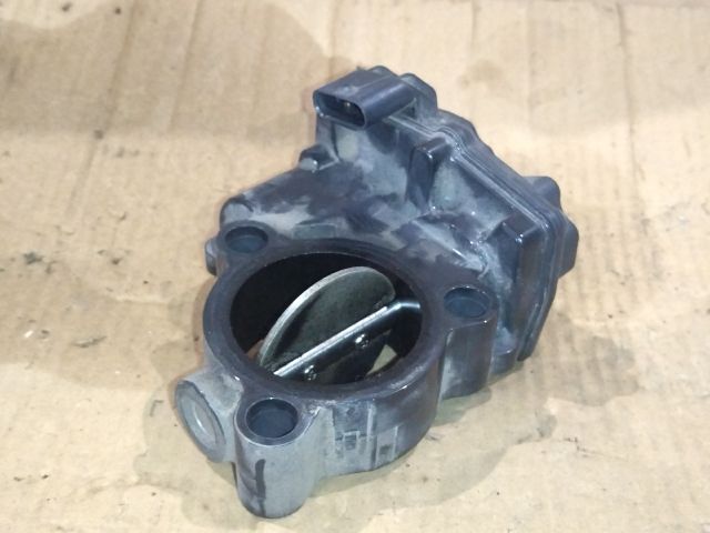 bontott BMW 5 F11 Fojtószelep (Elektromos)