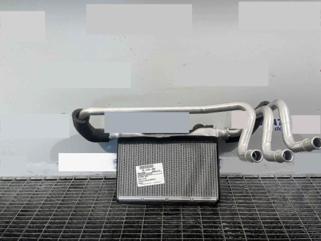 bontott BMW 5 F11 Fűtőradiátor