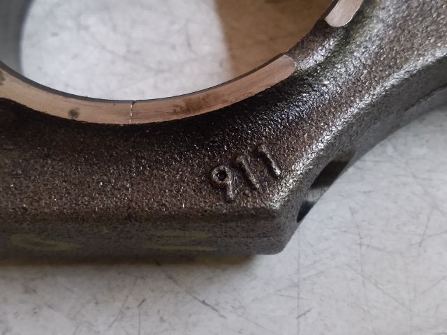 bontott BMW 5 F11 Hajtókar