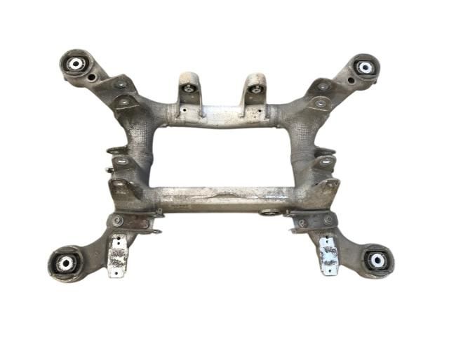 bontott BMW 5 F11 Hátsó Bölcső