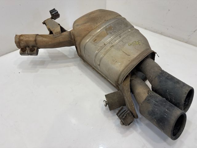 bontott BMW 5 F11 Hátsó Kipufogó Dob