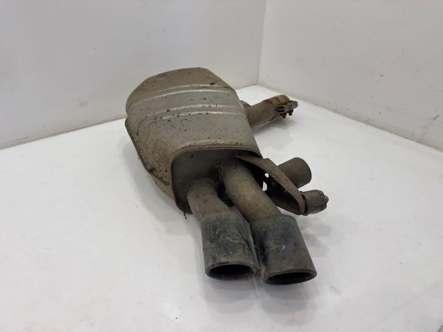 bontott BMW 5 F11 Hátsó Kipufogó Dob