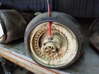 bontott BMW 5 F11 Hátsó Rugó