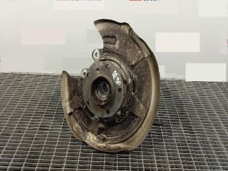 bontott BMW 5 F11 Jobb hátsó Csonkállvány