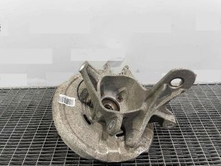 bontott BMW 5 F11 Jobb hátsó Csonkállvány