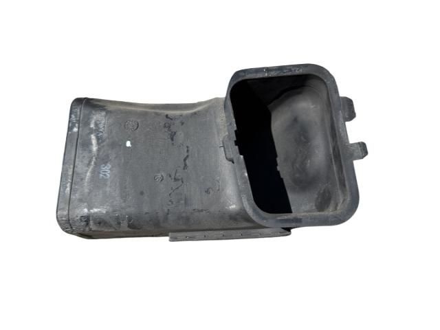 bontott BMW 5 F11 Szívó Cső