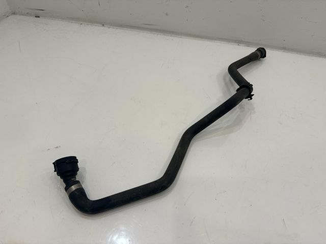 bontott BMW 5 F11 Vízcső