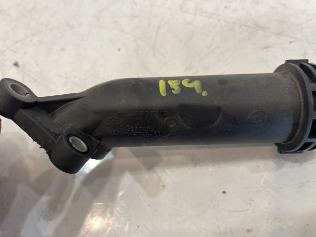 bontott BMW 5 F11 Vízcső