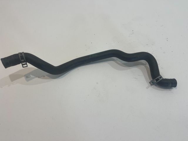 bontott BMW 5 F11 Vízcső