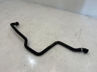 bontott BMW 5 F11 Vízcső