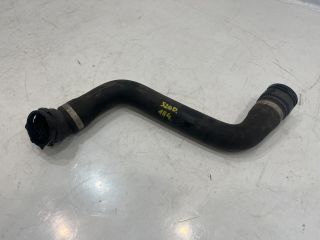 bontott BMW 5 F11 Vízcső