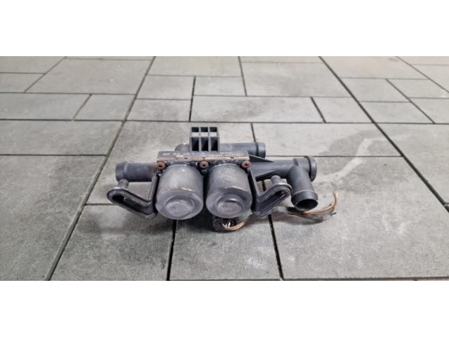 bontott BMW 5 F11 Vízpumpa