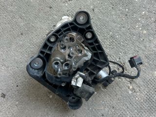 bontott BMW 5 F11 Aktív Futómű Hidraulikus Szeleptömb