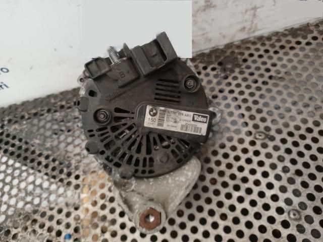 bontott BMW 5 F11 Generátor