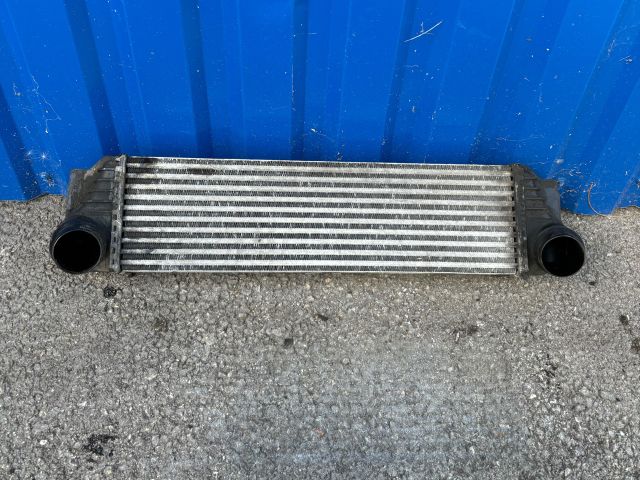 bontott BMW 5 F11 Intercooler