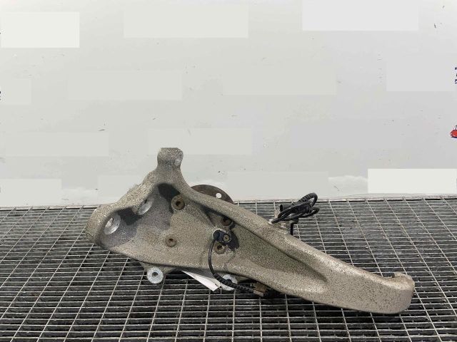 bontott BMW 5 F11 Jobb első Csonkállvány