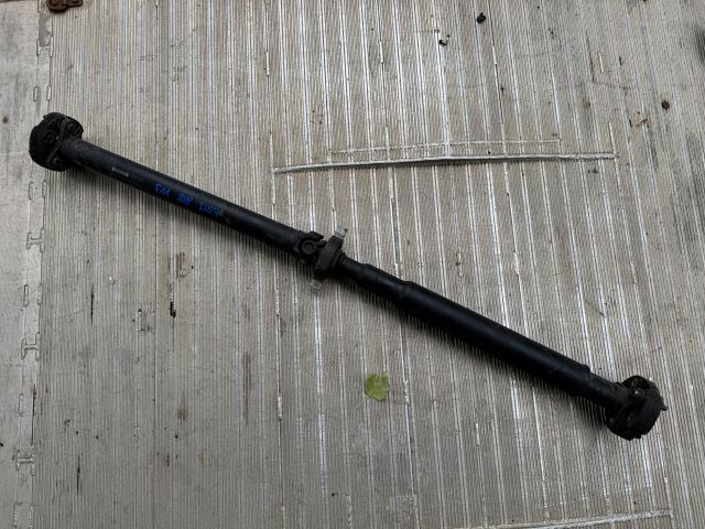 bontott BMW 5 F11 Kardántengely