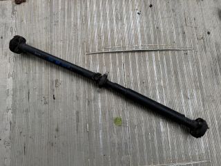 bontott BMW 5 F11 Kardántengely