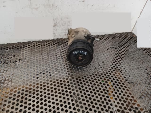 bontott BMW 5 F11 Klímakompresszor