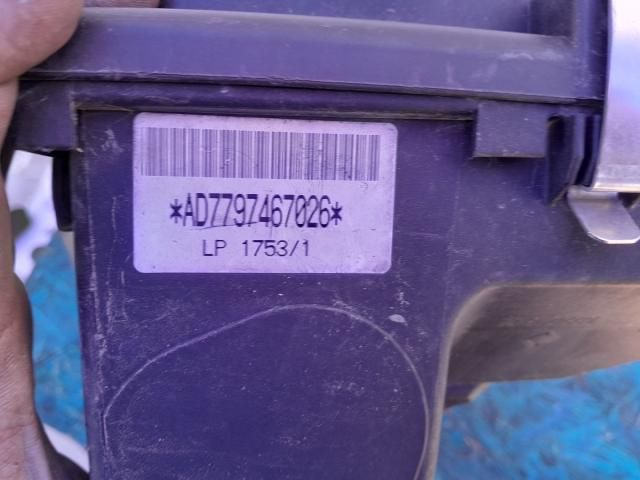 bontott BMW 5 F11 Légszűrő Ház