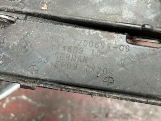 bontott BMW 5 F11 Bal Ködlámpa Rács