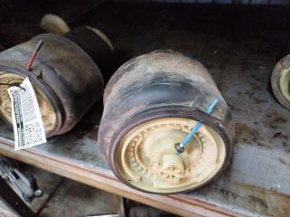 bontott BMW 5 F11 Hátsó Rugó