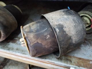 bontott BMW 5 F11 Hátsó Rugó