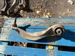 bontott BMW 5 F11 Jobb első Lengőkar