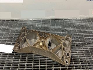 bontott BMW 5 F11 Váltó Tartó Bak (Pozíciófüggetlen)