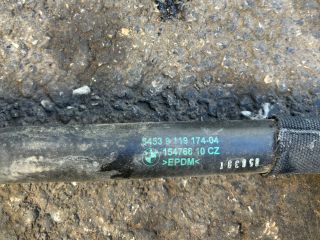 bontott BMW 5 F11 Vízcső