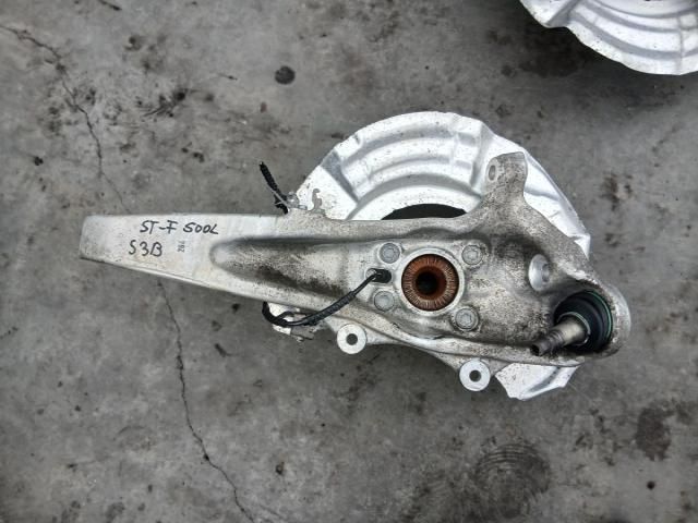 bontott BMW 5 F11 Bal első Csonkállvány